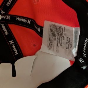Hurley Accessories - NEW Orange Hurley Snapback Hat Hurley Accessories - NEW Orange Hurley Snapback Hat
